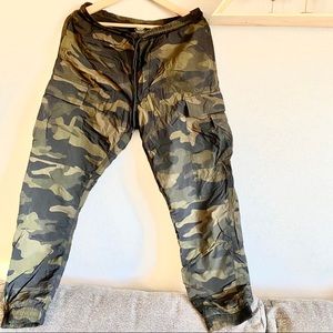 PINK ULTIMATE Camo Cargo Jogger Pants